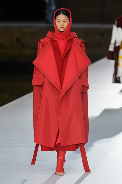 Look 38